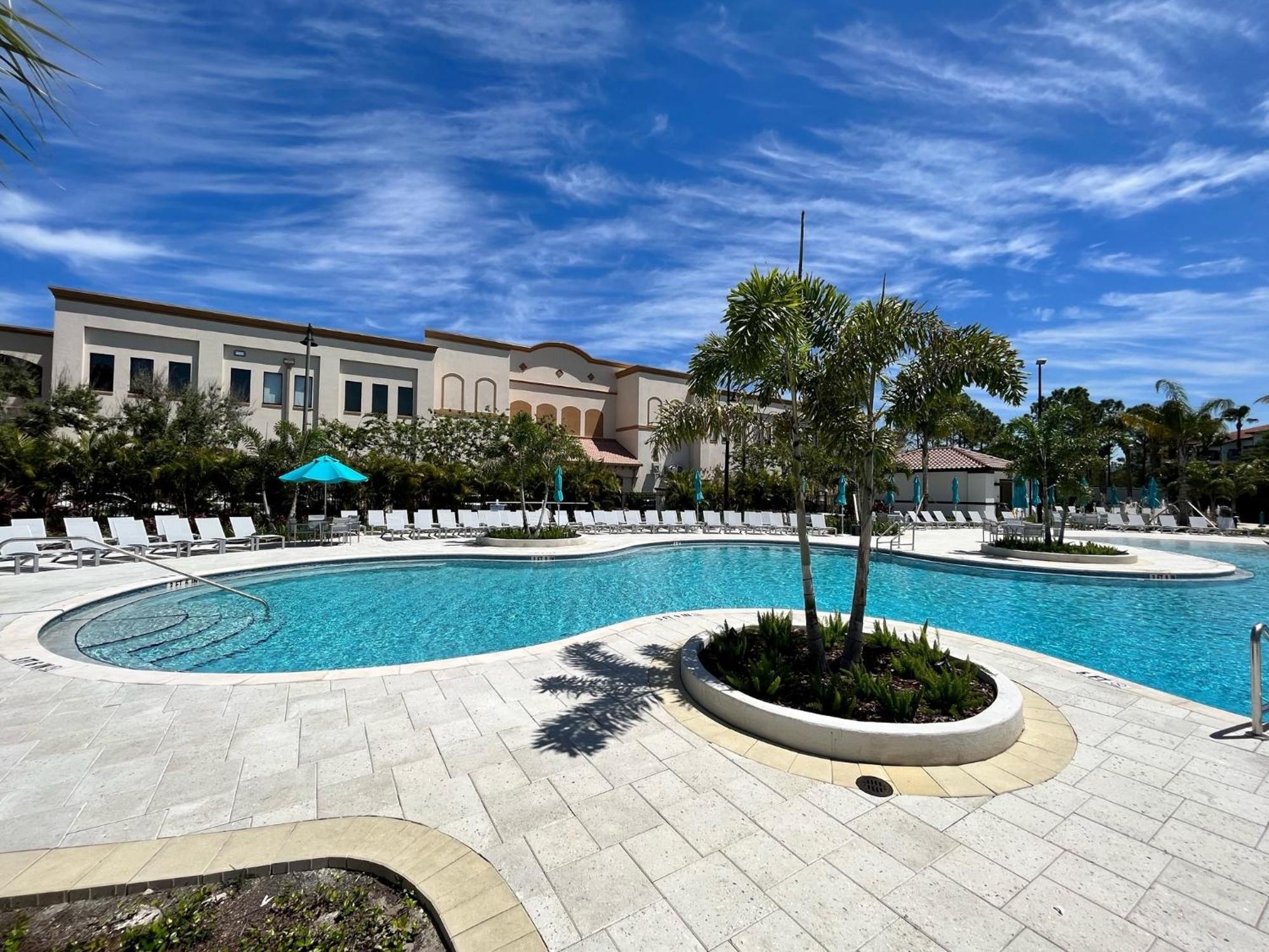 Epic Universe Brand New Modern Vista Cay Reserve - 6005 Orlando