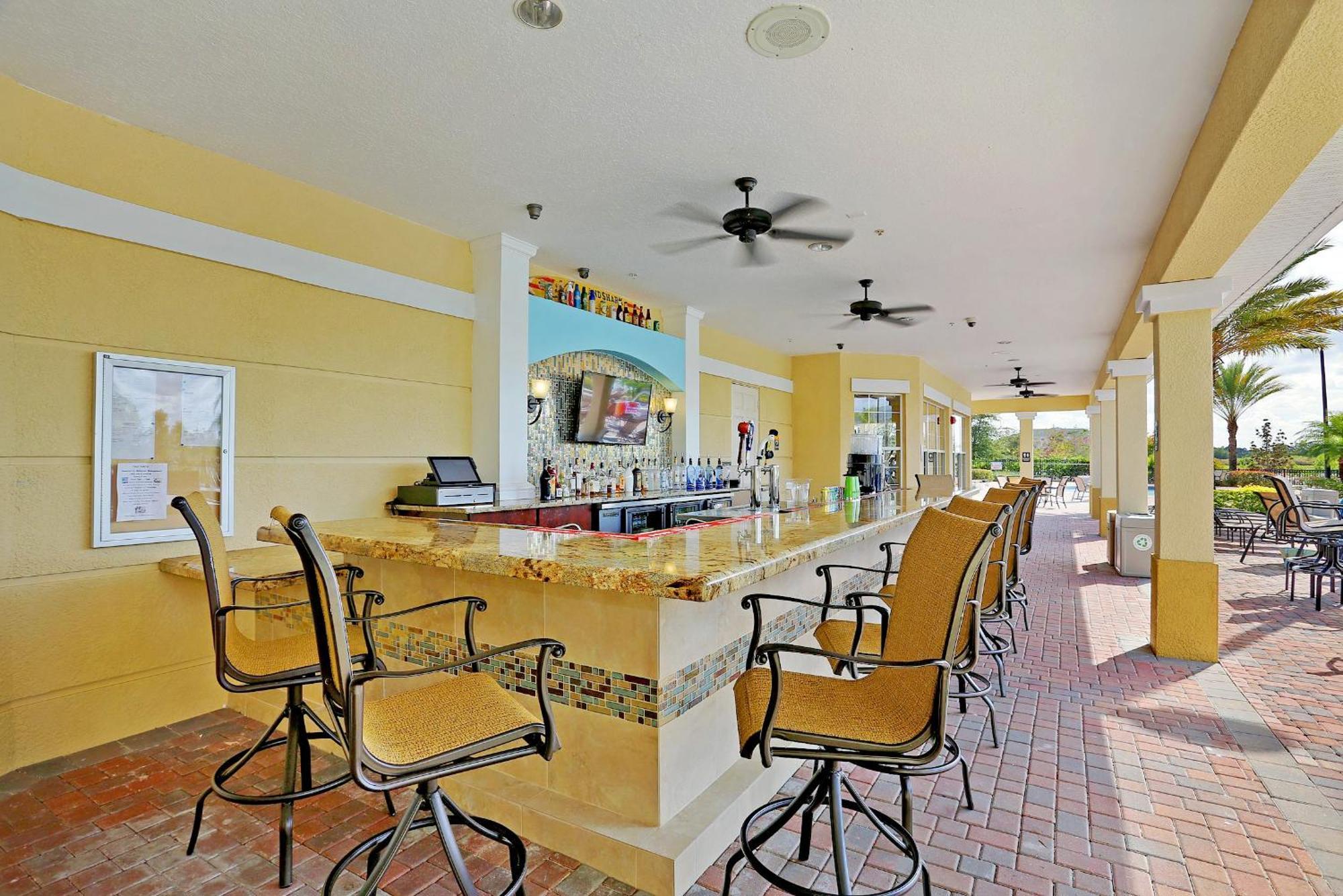 Apartment Epic Universe Brand New Modern Vista Cay Reserve - 6005 *