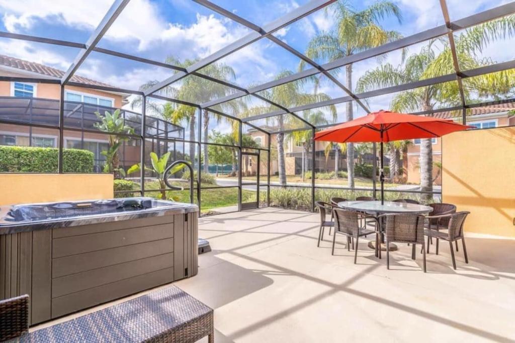 Flash 20 Off Private Townhome At Regal Oaks