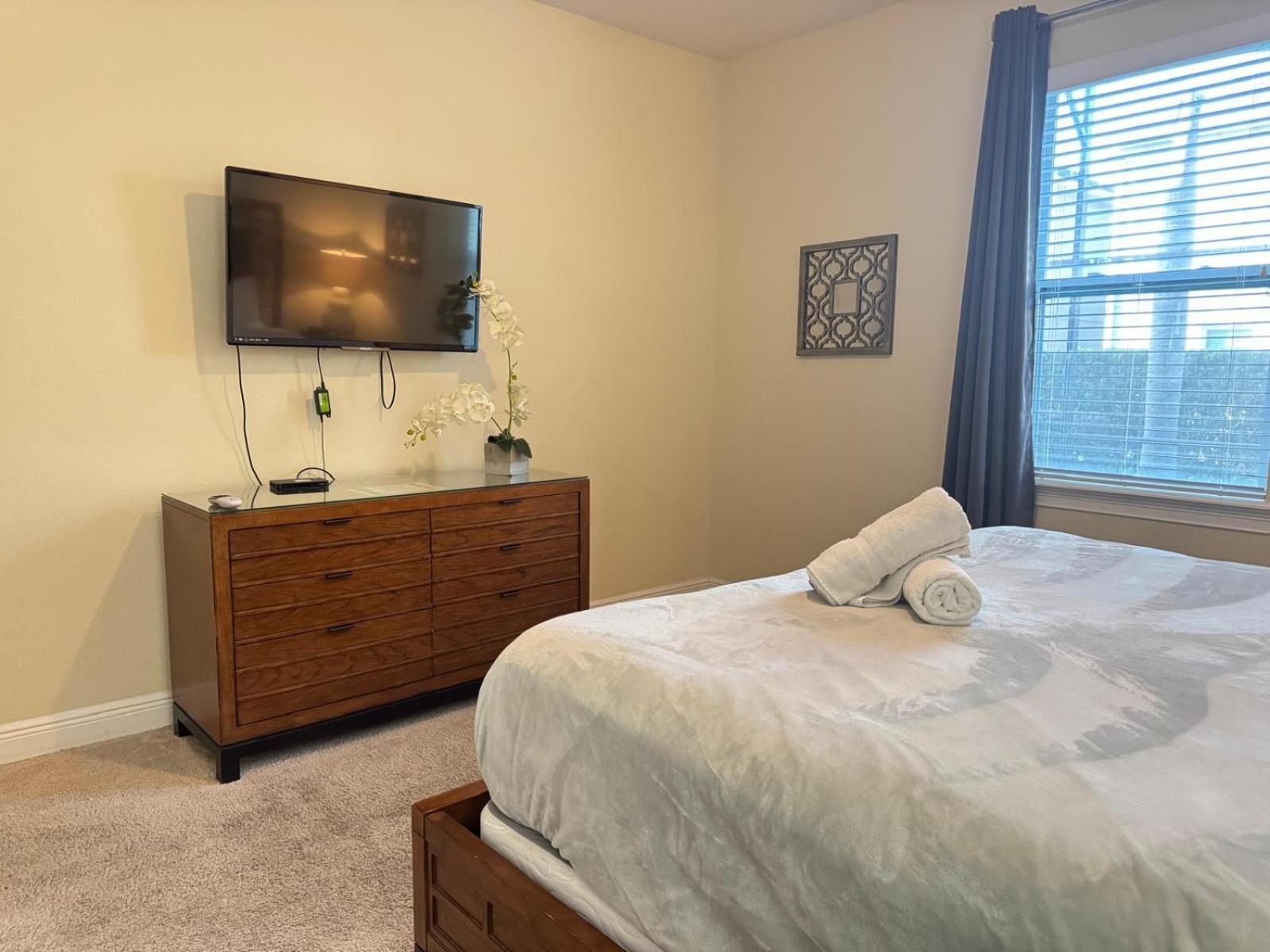 7613-8-bl-only 10 Minutes From Holiday home *
