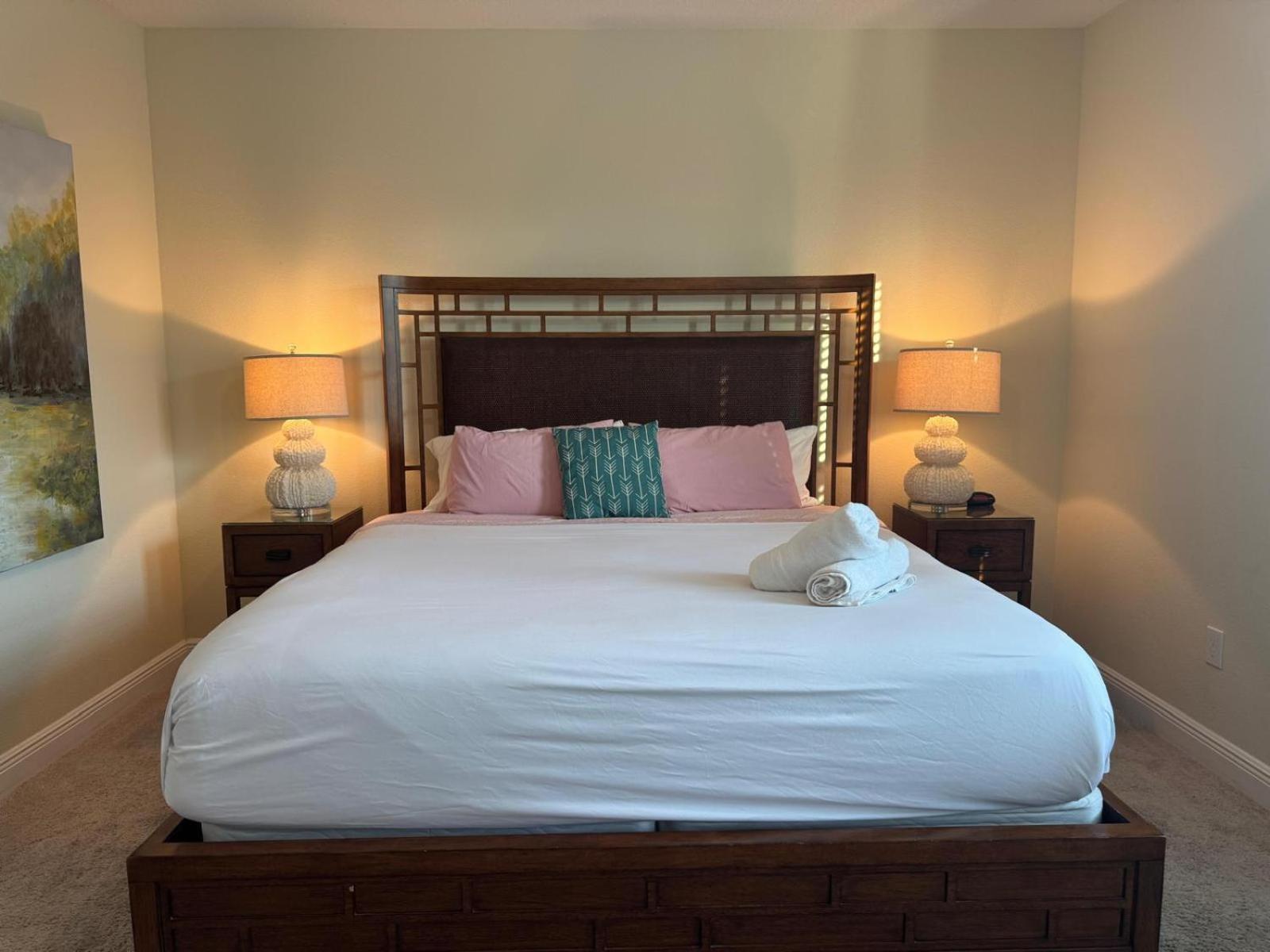 7613-8-bl-only 10 Minutes From Holiday home
