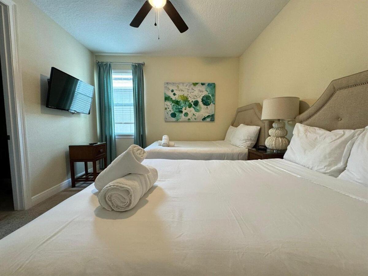 7613-8-bl-only 10 Minutes From Holiday home Orlando