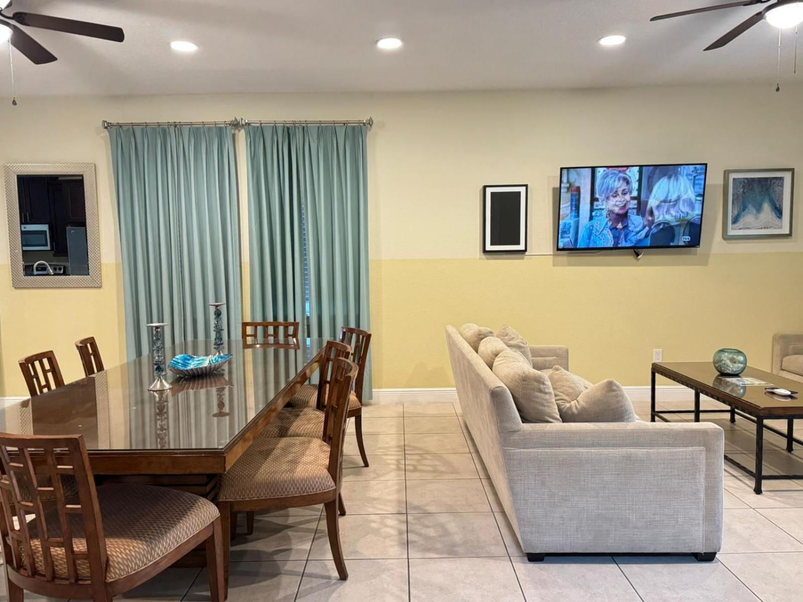 7613-8-bl-only 10 Minutes From * Orlando