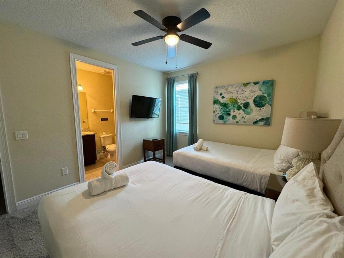 7613-8-bl-only 10 Minutes From * Orlando