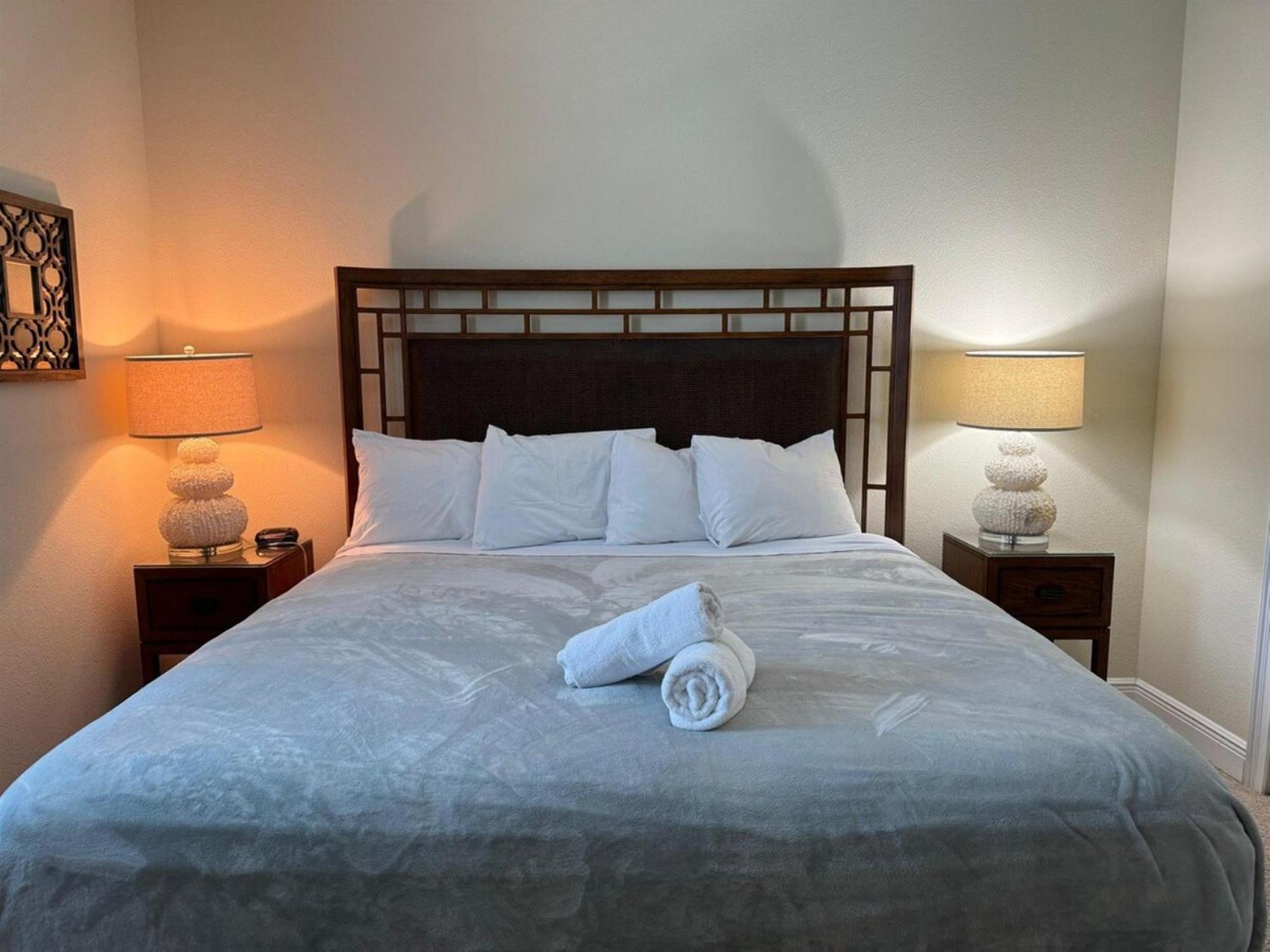 7613-8-bl-only 10 Minutes From * Orlando
