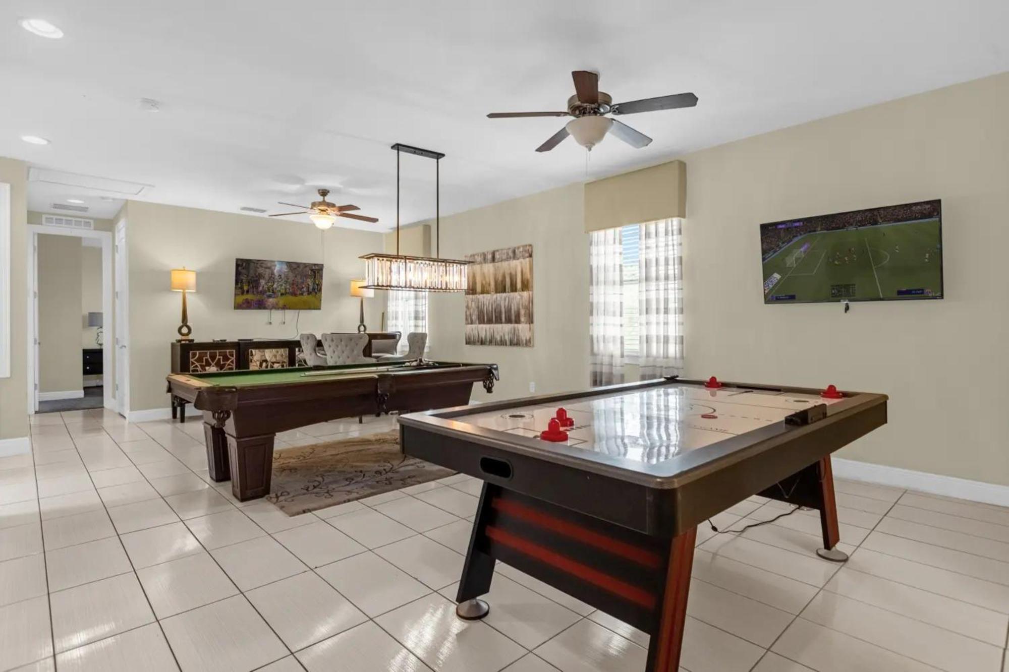 Holiday home 7601-7-bl-designer Decorated With Whimsical Themed Orlando