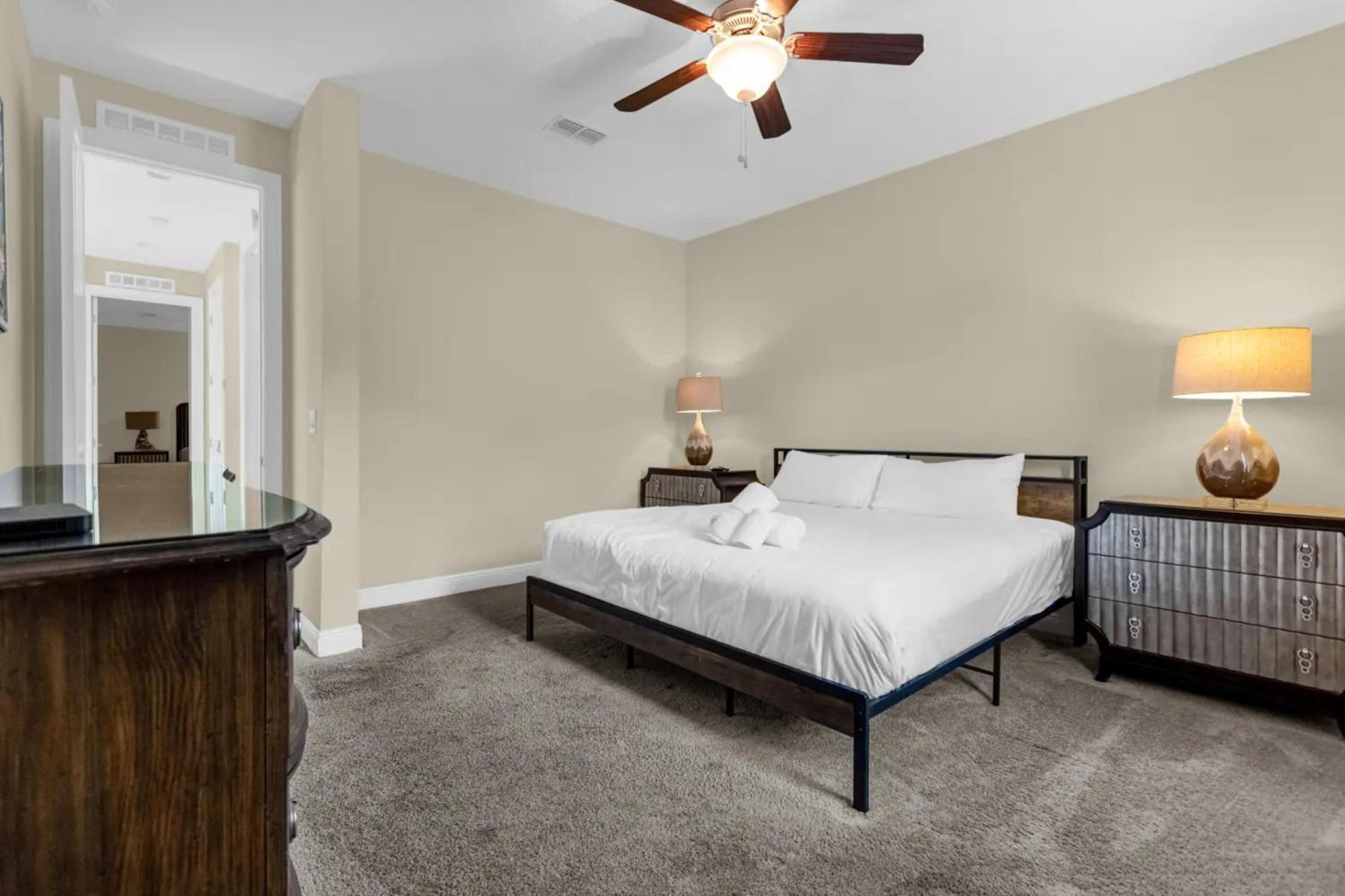Holiday home 7601-7-bl-designer Decorated With Whimsical Themed *