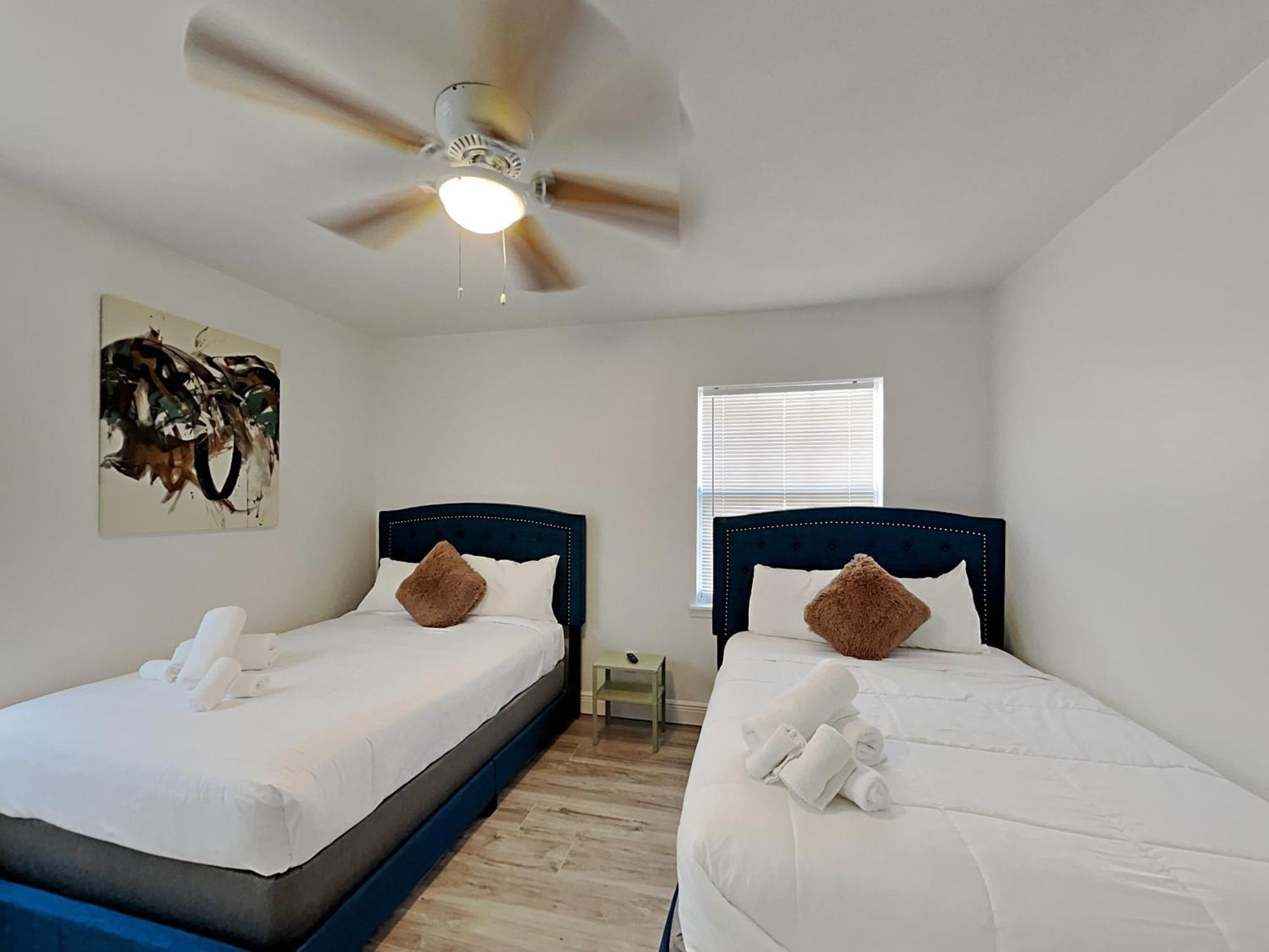 7326-3-lf-bungalow With View Near Universal Holiday home Orlando