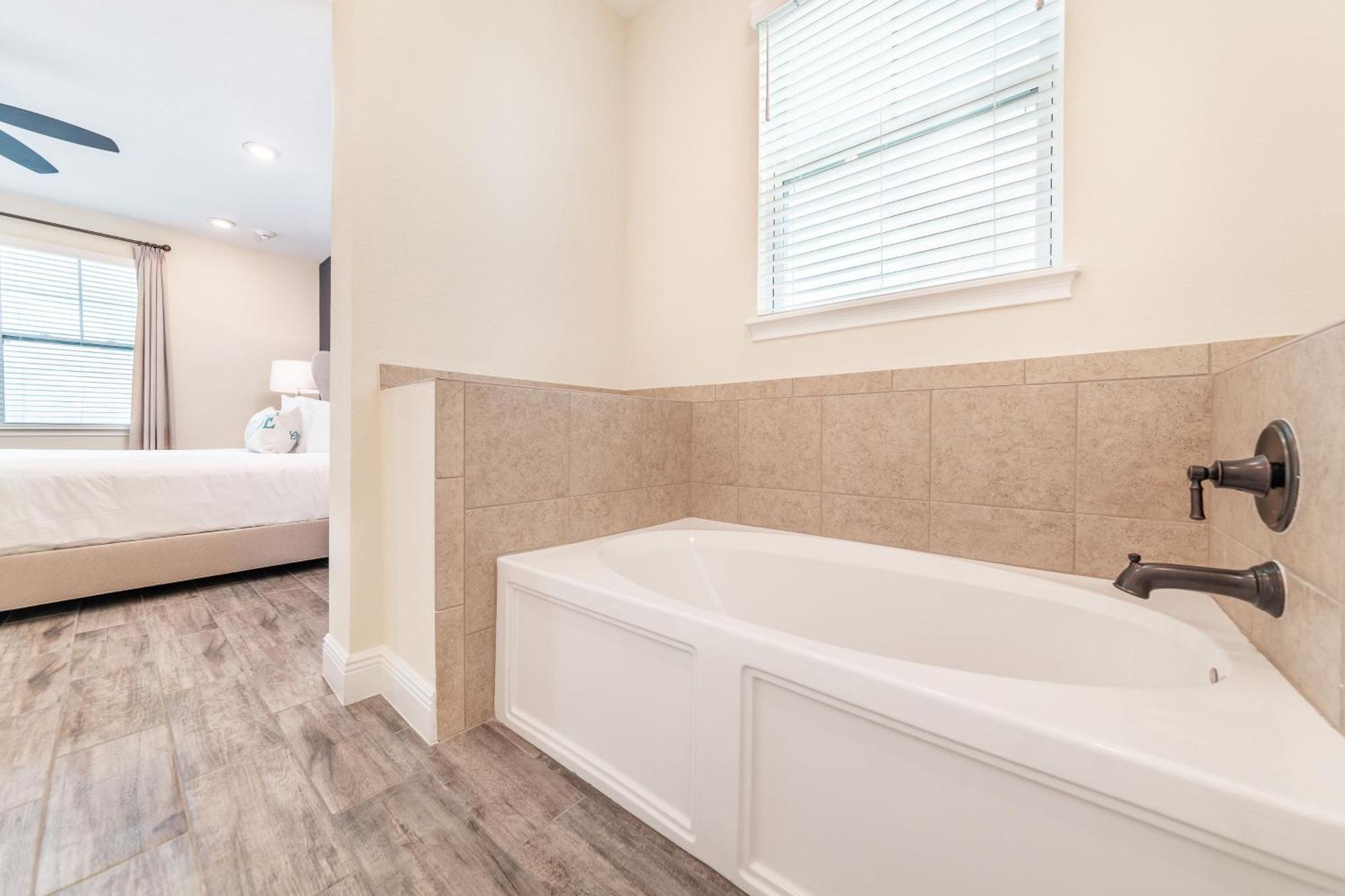 High Tide With Private Pool Near With Margaritaville Island H2o Access - 8053su Orlando