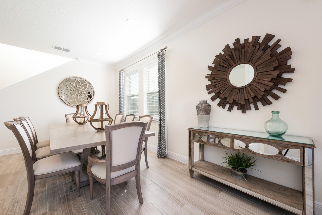 Luxury Near By Rentyl With Private Pool & Amenities - 211m Orlando