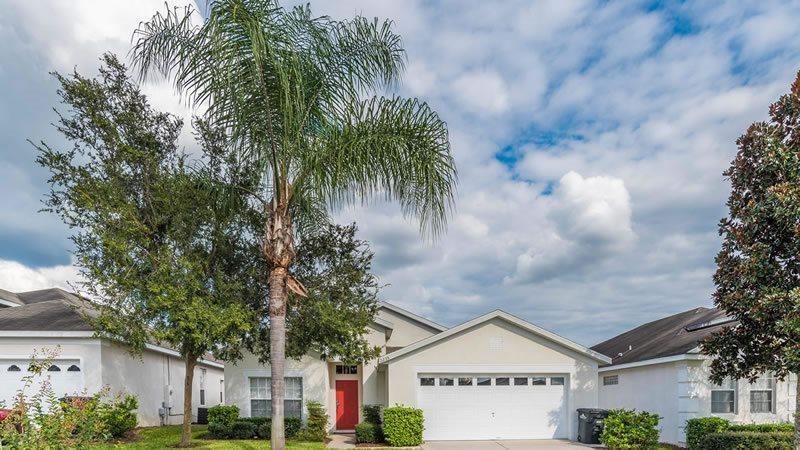 Luxurious 4 Bedroom 2 Bath Kissimmee Pool