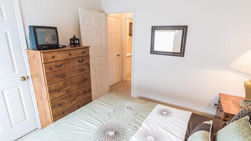 Luxurious 4 Bedroom 2 Bath Kissimmee Pool *