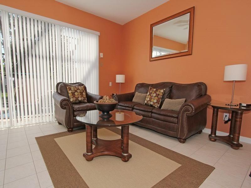 Amenities Galore 3 Bedroom Town House In Windsor Palms Orlando