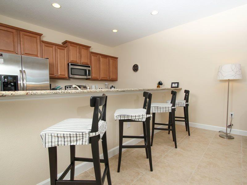 Lovely Paradise Palms 4 Bed 3 Bath Town *