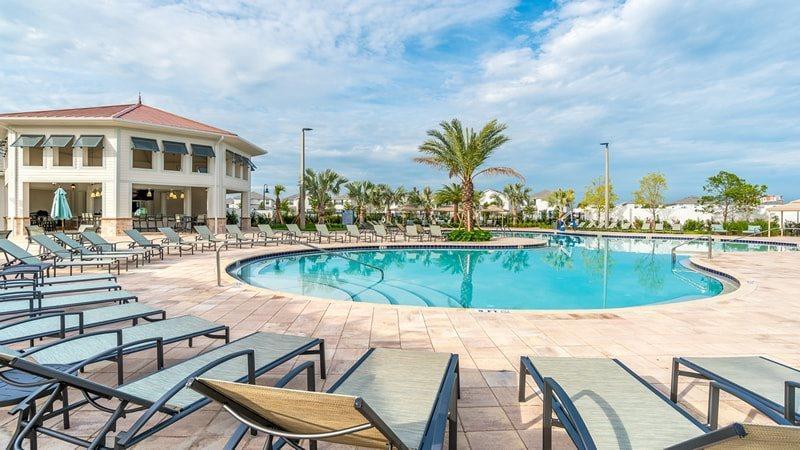 Stunning 2 Bedroom 2 Bath Near Holiday home