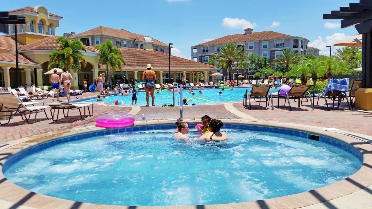 8000 Cool Breeze Drive #107 * Orlando