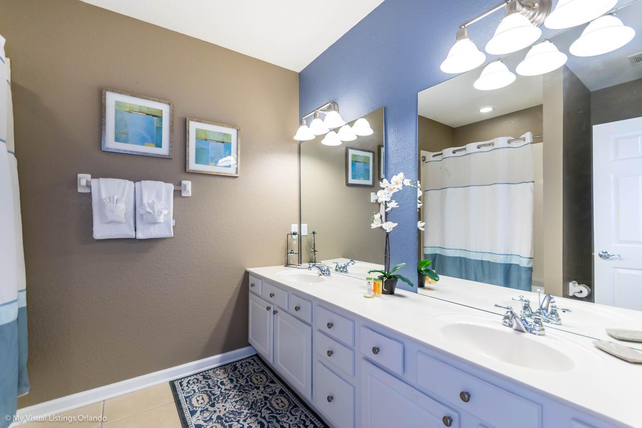 Holiday home 8000 Cool Breeze Drive #107 *