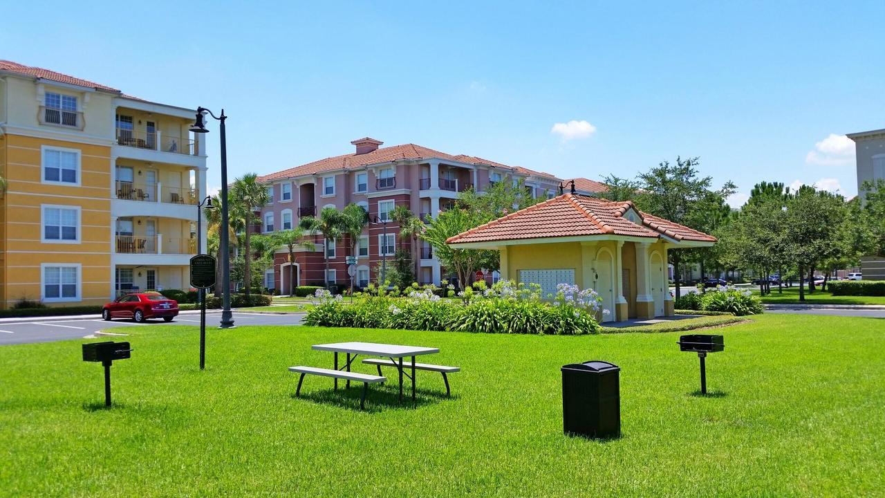 Holiday home 8000 Cool Breeze Drive #107