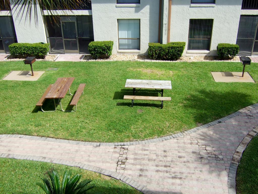 Resort The Seasons