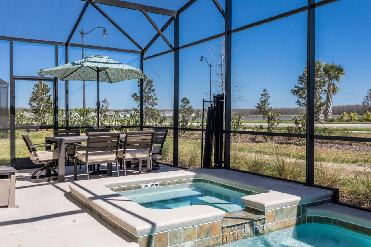Storey 4817 Villa
