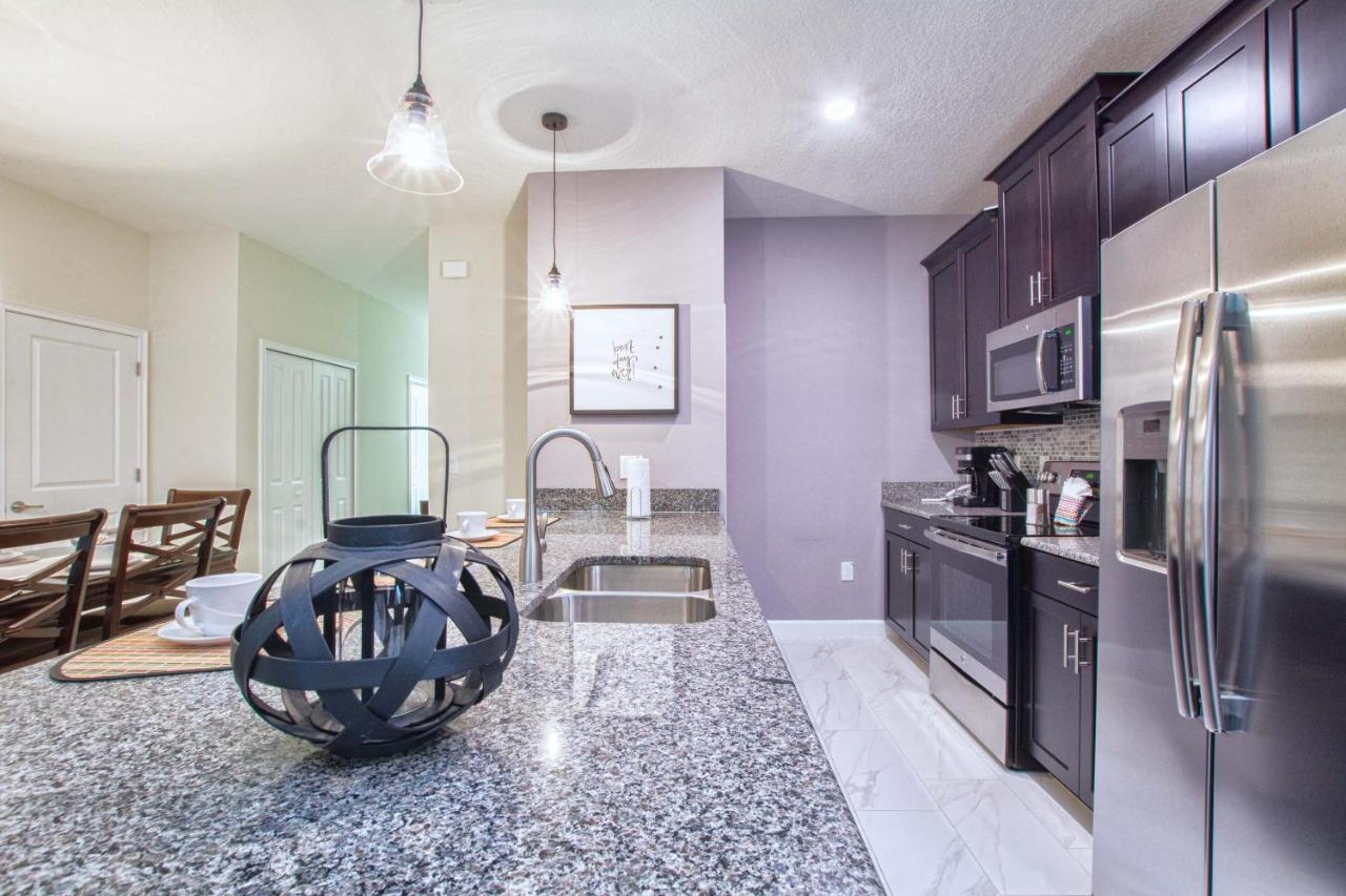 Storey Lake-5 Bedroom Townhome W/splashpool-1621st * Orlando