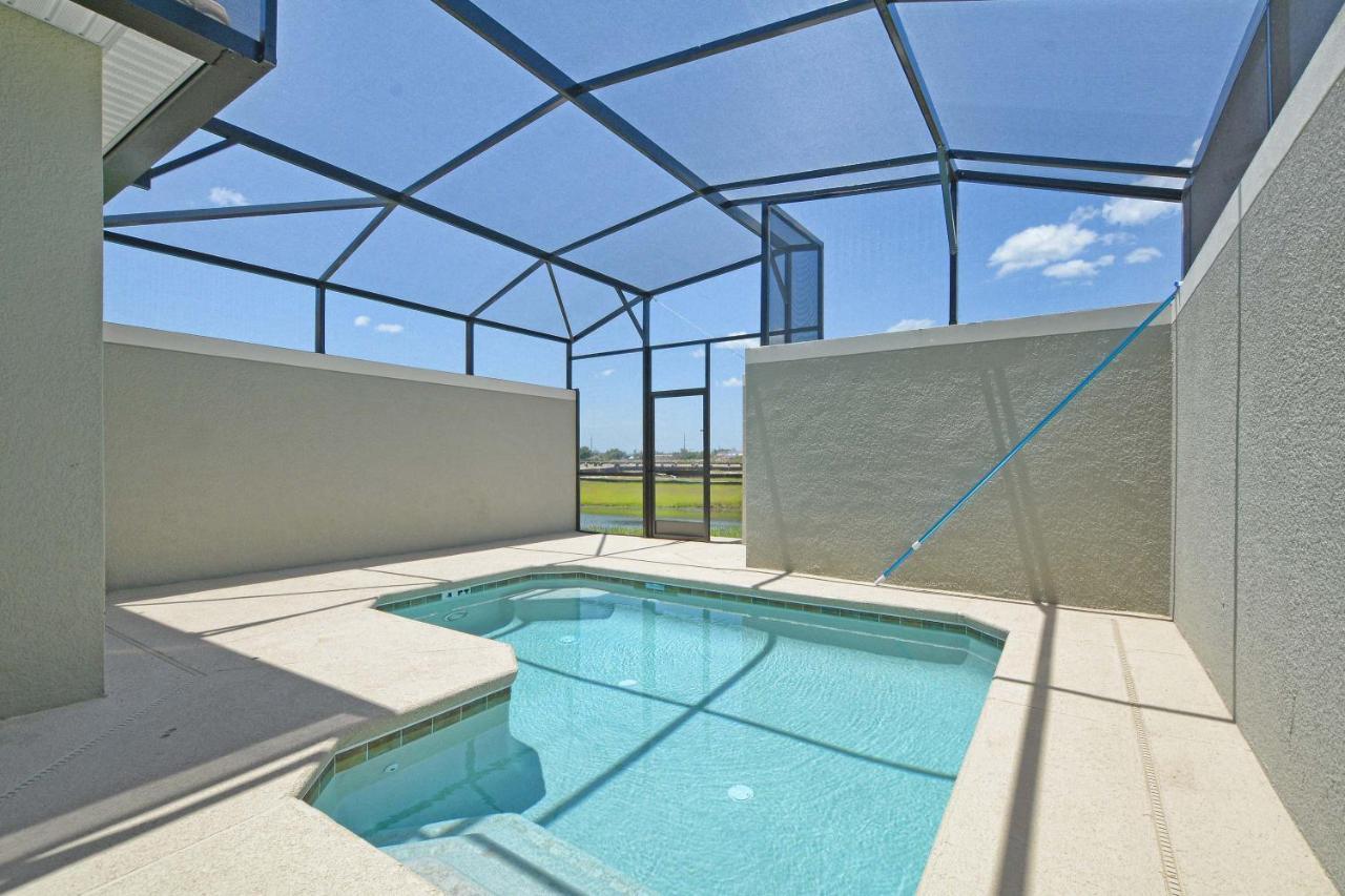 Storey Lake-5 Bedroom Townhome W/splashpool-1621st Orlando