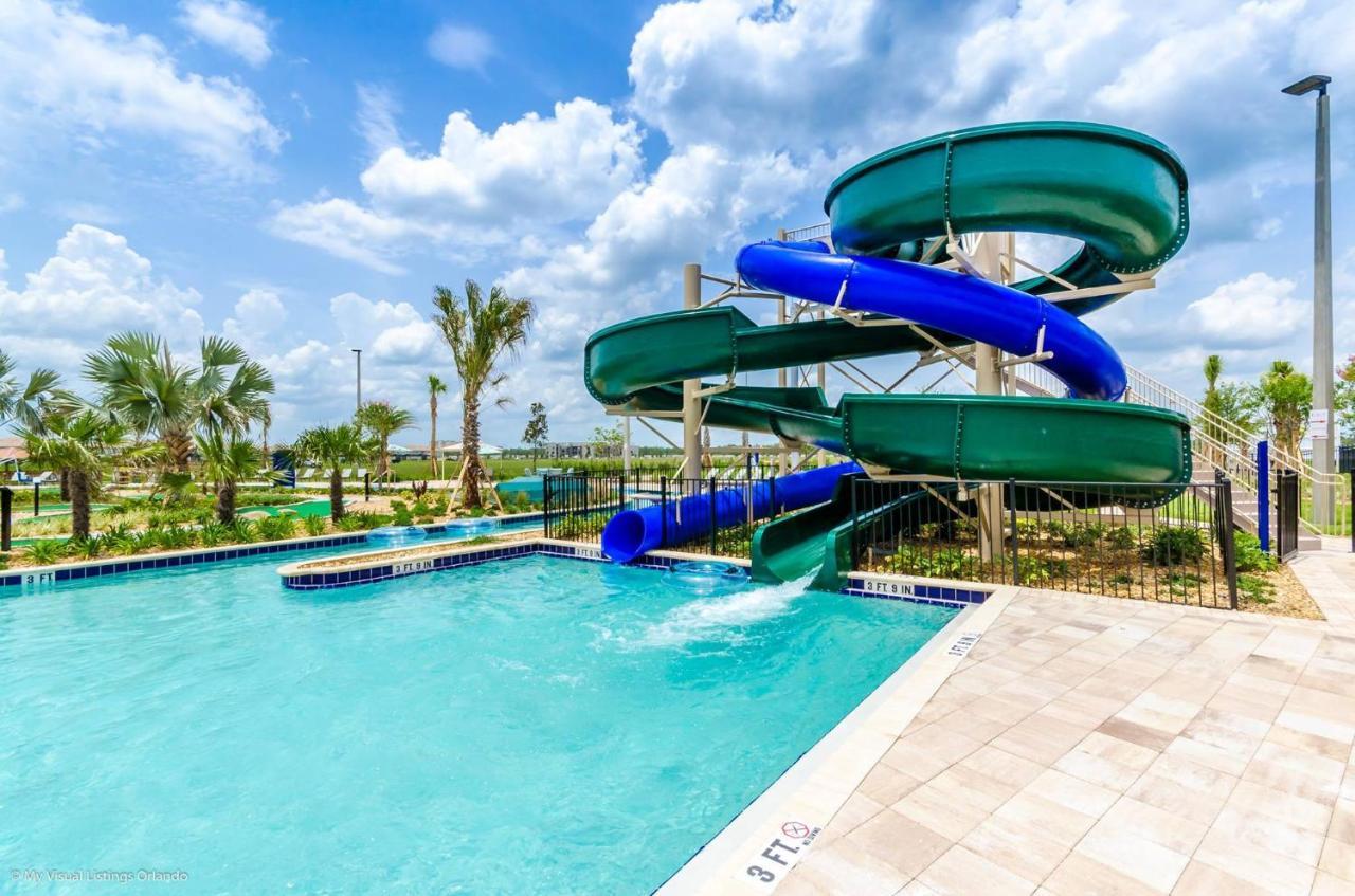 Villa Storey Lake-5 Bedroom Townhome W/splashpool-1621st *