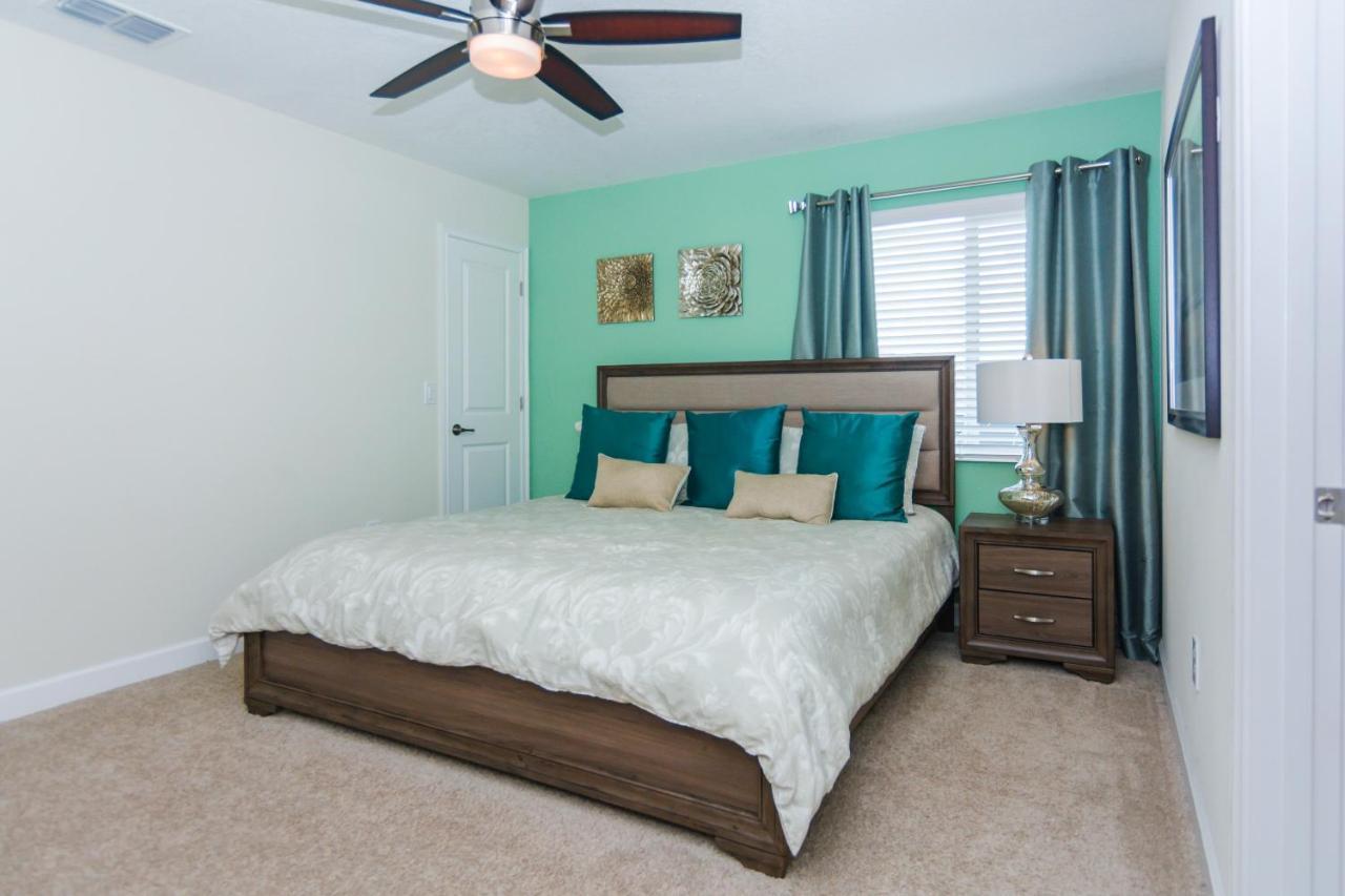 Dream Townhome With Private Pool Close To Sl4806 *