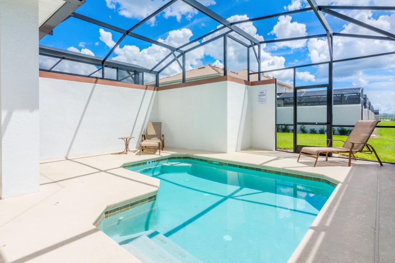 Dream Townhome With Private Pool Close To Sl4806 *