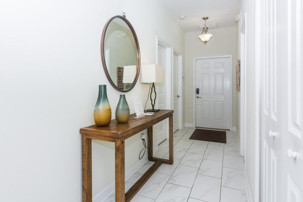 Dream Townhome With Private Pool Close To Sl4806 Holiday home *