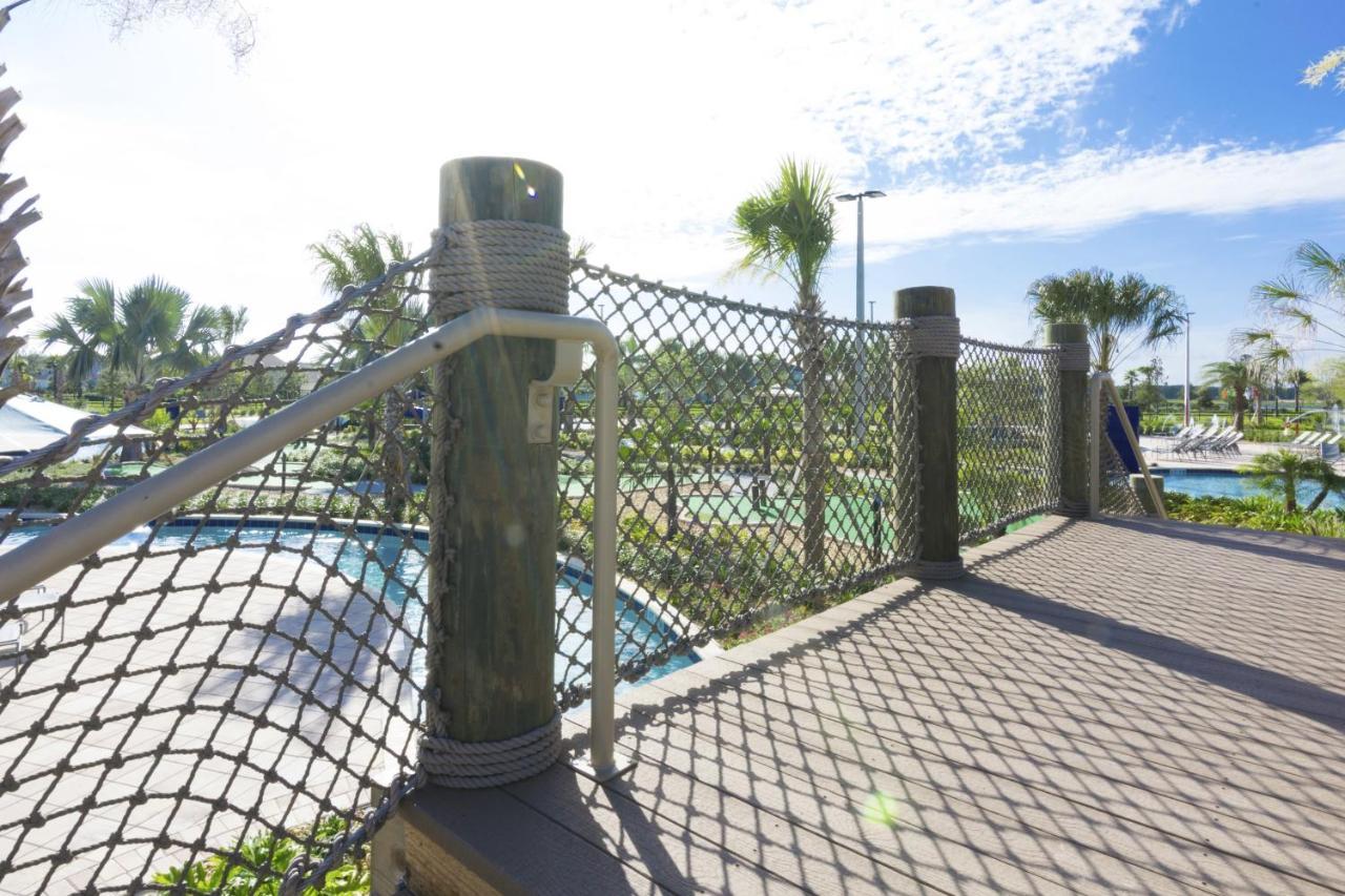 Dream Townhome With Private Pool Close To Sl4806 Holiday home *