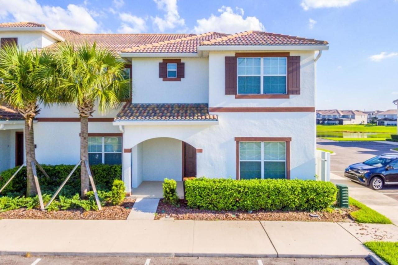 Dream Townhome With Private Pool Close To Sl4806