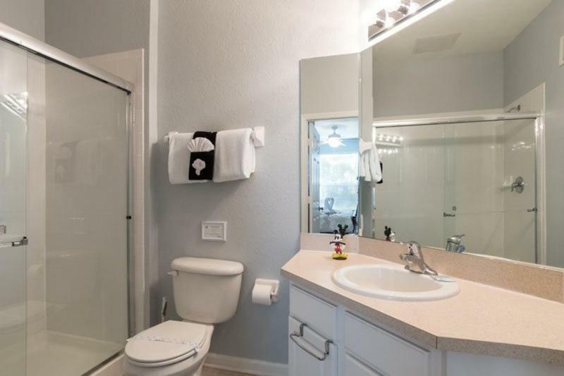 Upscale 3 Bedroom 2 Bath Area Holiday home *