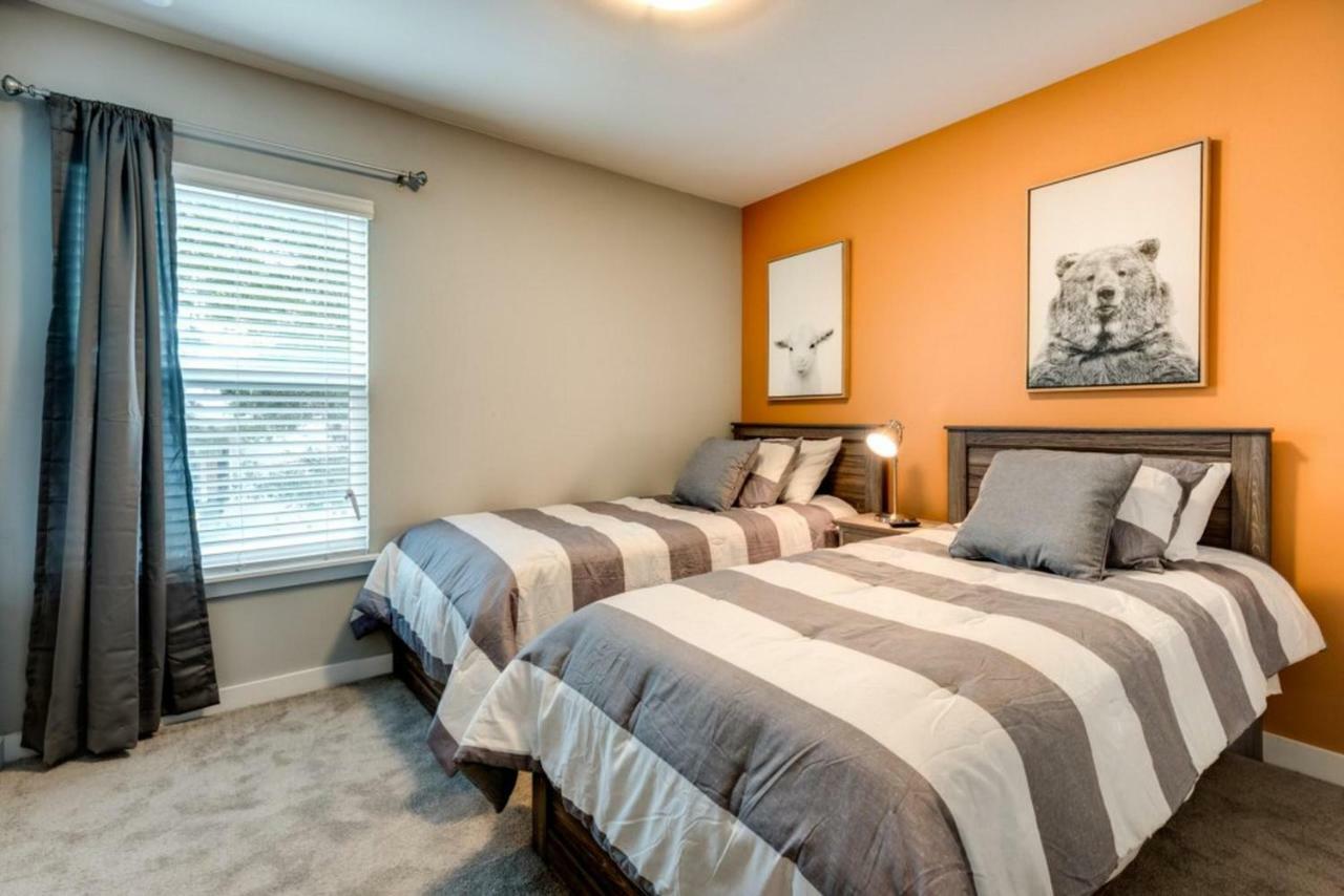 Wonderful Townhomes With Four Bedrooms Close To *