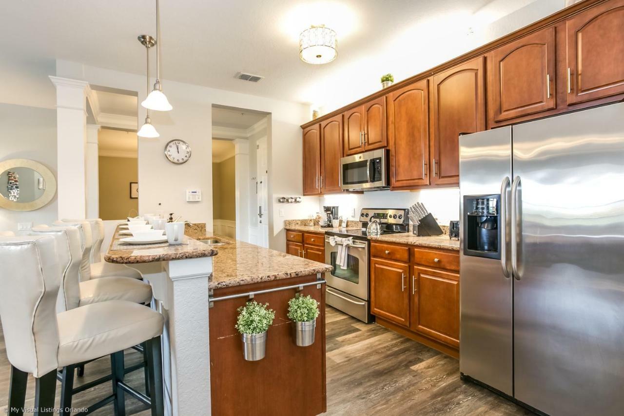 Apartment Shoreway Loop Unit 206 *
