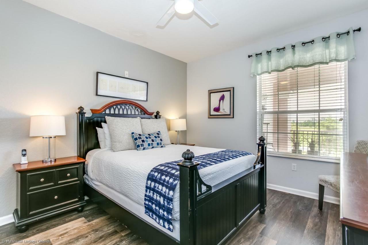 Apartment Shoreway Loop Unit 206 *