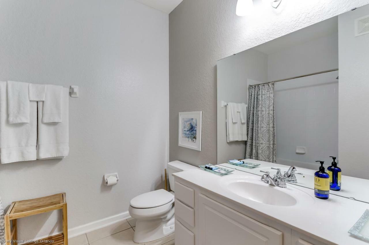 Apartment Spring Lakeview