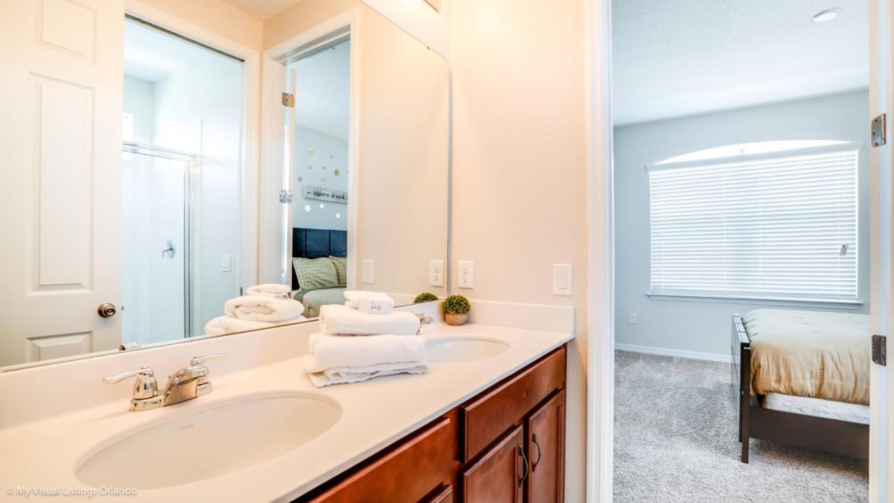 Solara 9 Bedroom 6 Bathroom Villa Orlando