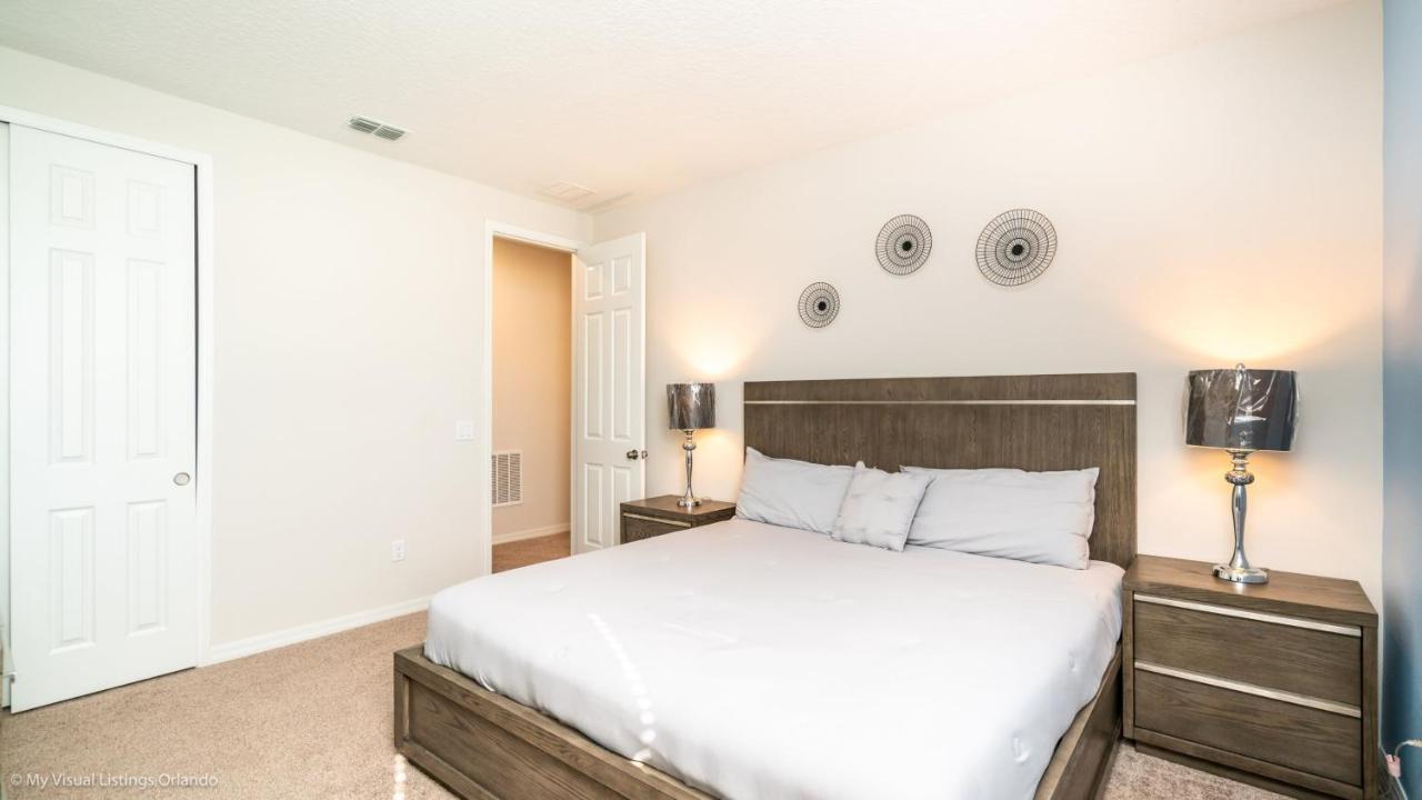 Solara 9 Bedroom 6 Bathroom Orlando