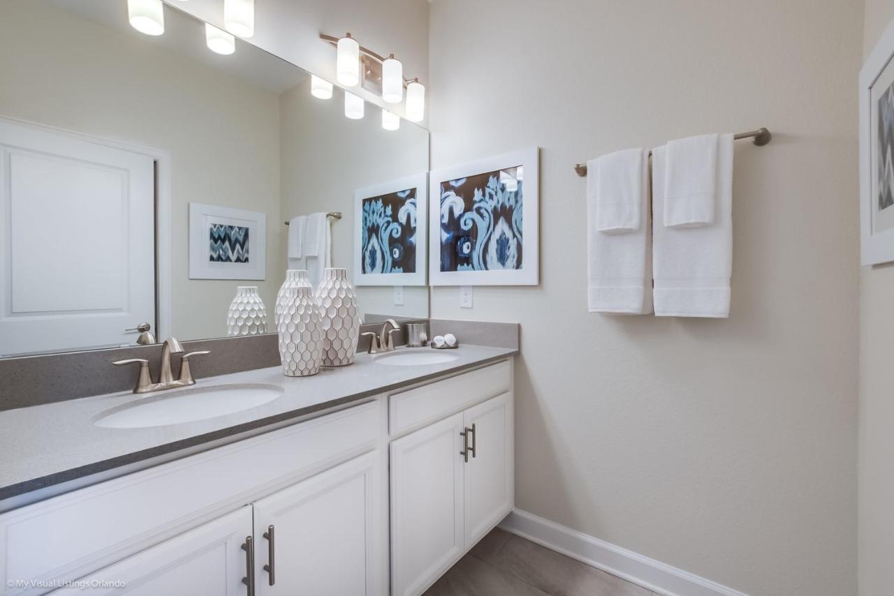 910pb Luxury Furnished 5 Bedroom 5 Bathroom Four Corners