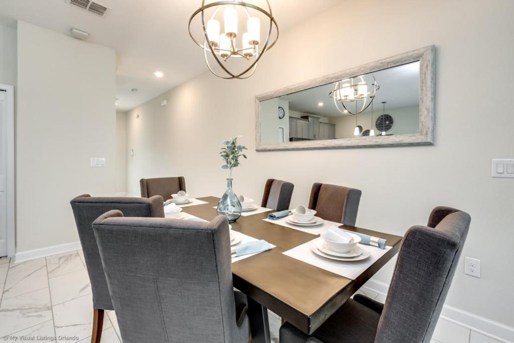 Holiday home Relaxing 4bed 3ba Champions Gate Pool 790pbe *