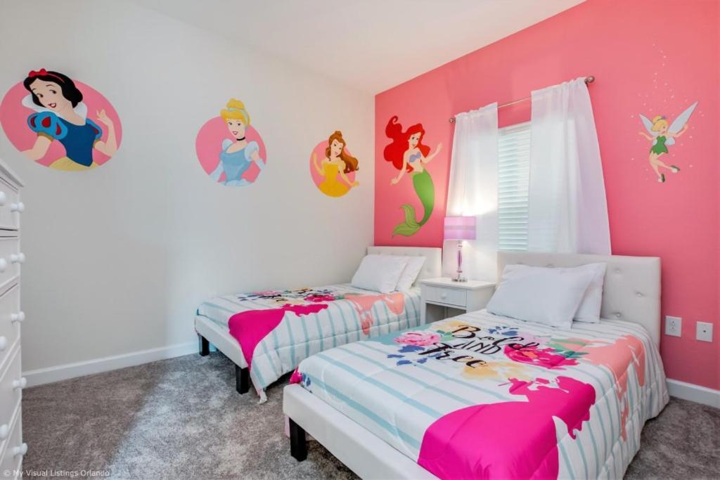 780pb Luxury Furnished 5 Bedroom 4 Bathroom Four Corners