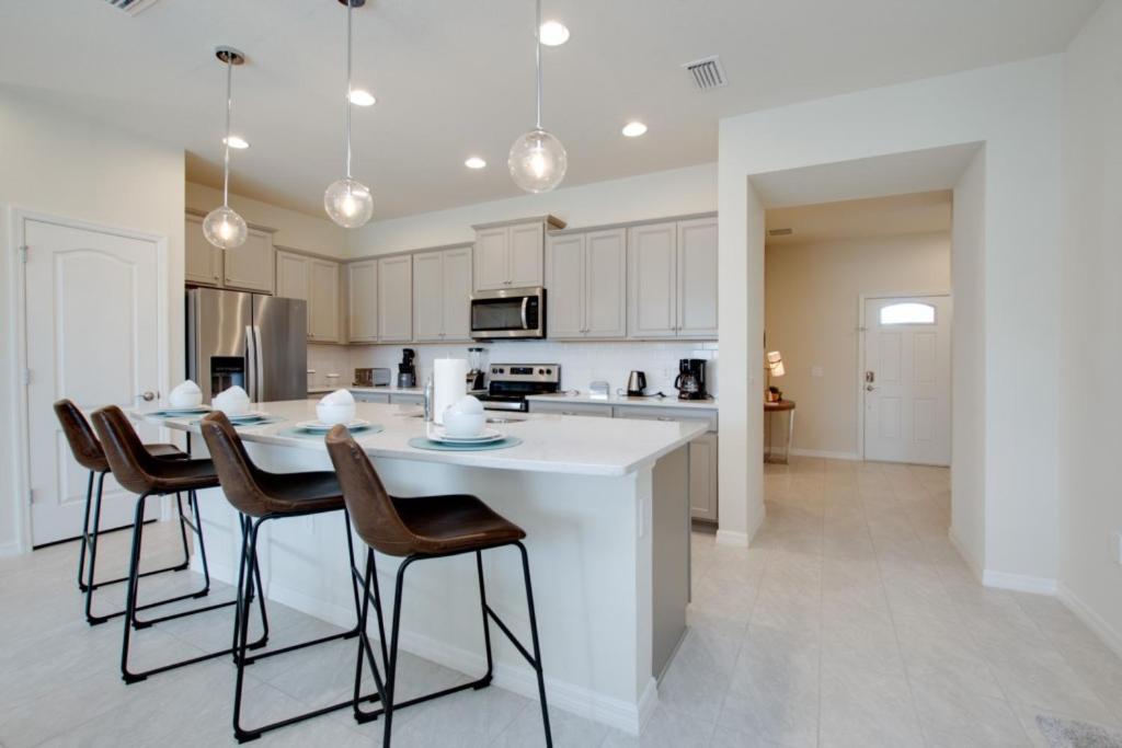 Holiday home 8916sydney Fantastic 5 Bed 4 Bathroom Town Orlando
