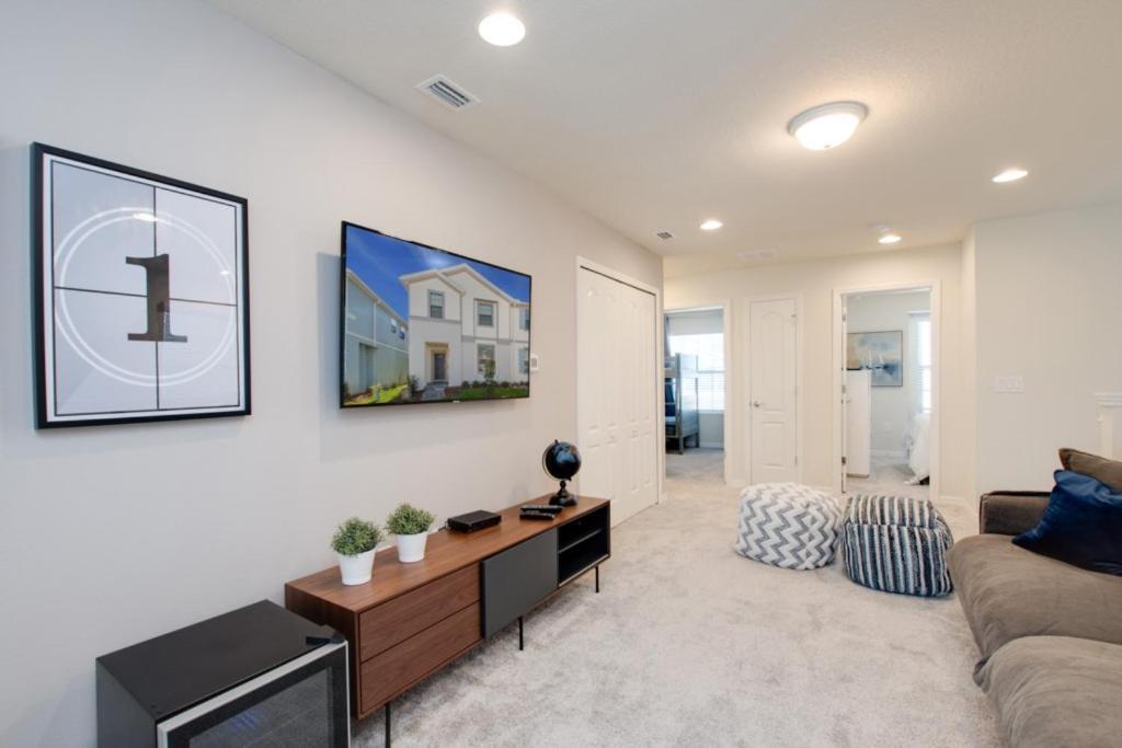 Holiday home 8916sydney Fantastic 5 Bed 4 Bathroom Town Orlando
