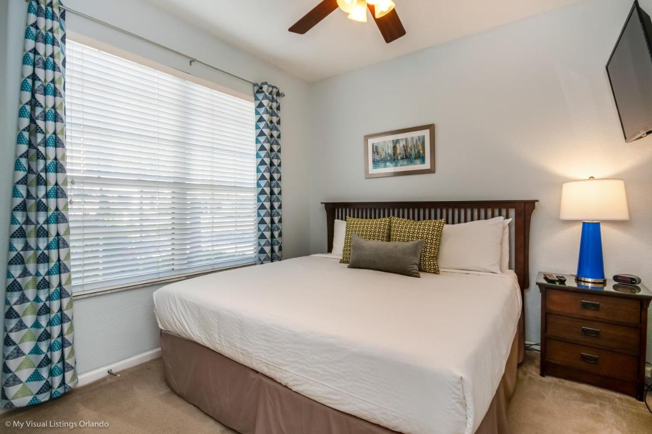 7692 Sir Kaufmann Court