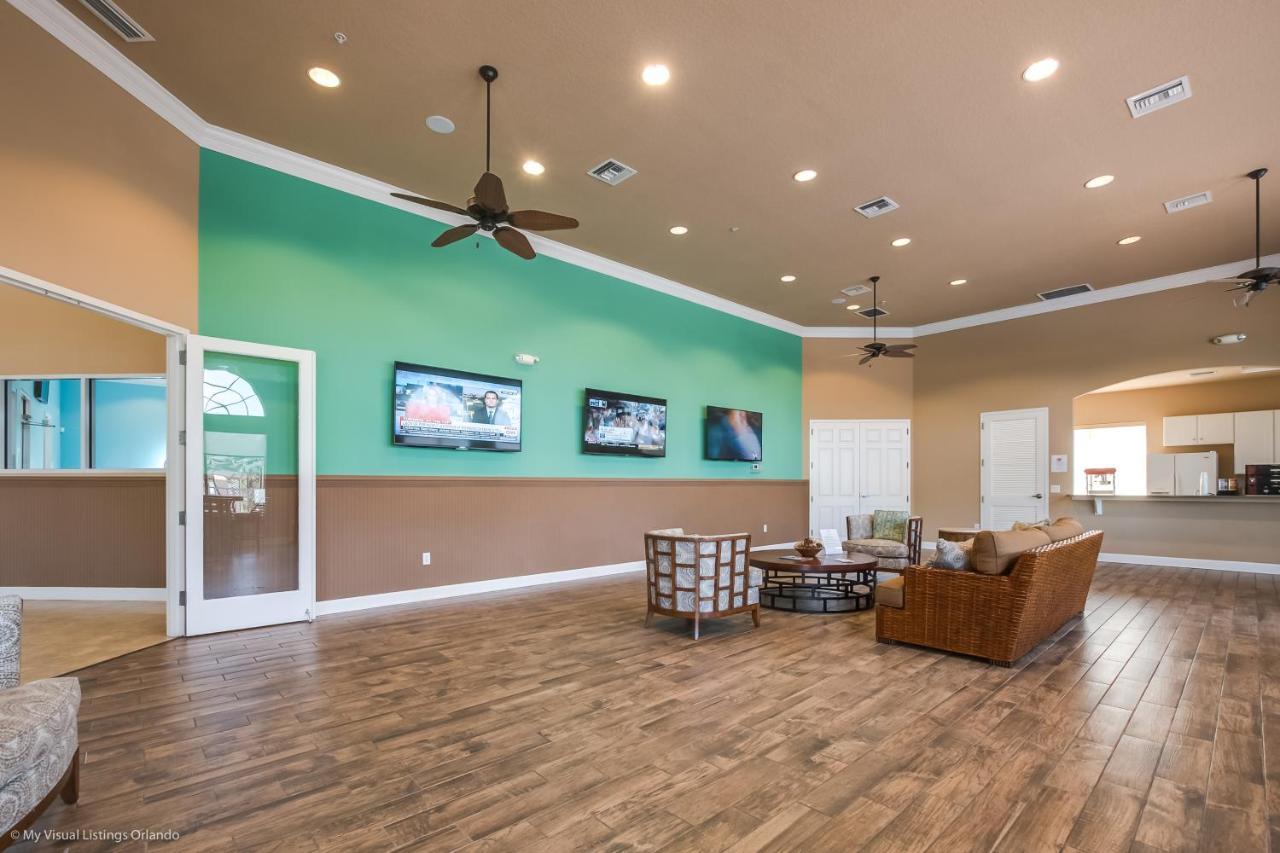 4556 Alberto Circle *