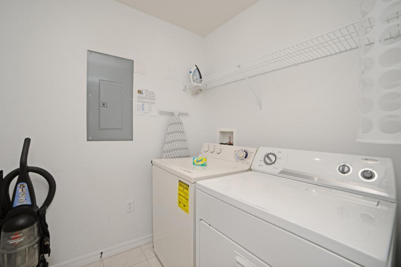 4556 Alberto Circle * Orlando
