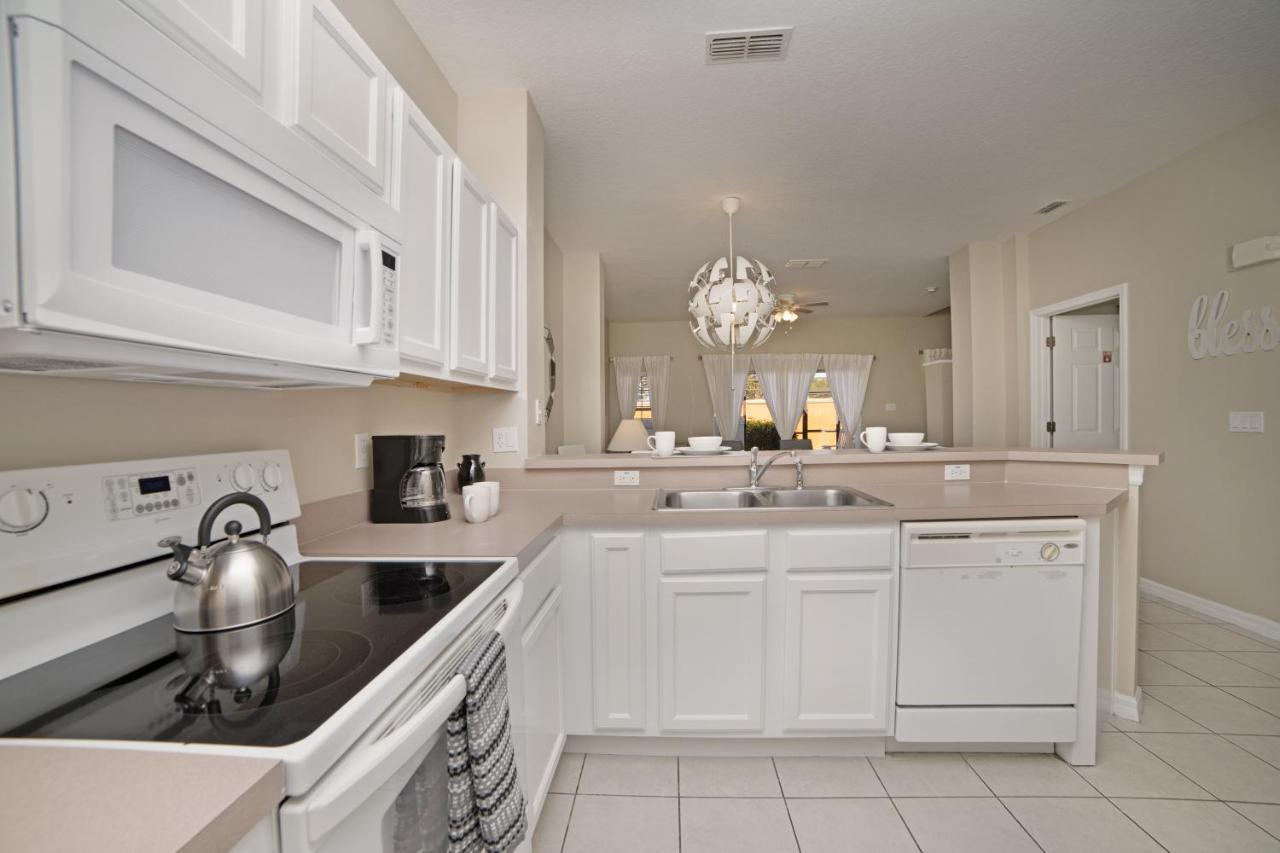 4556 Alberto Circle Villa Orlando