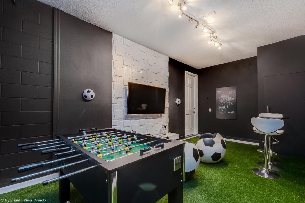 Stunning W Private Poolspa & Game Holiday home Orlando