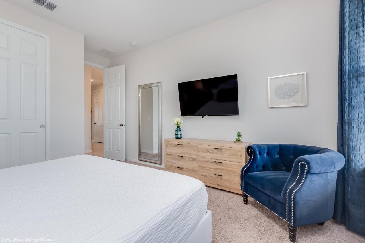 Holiday home Stunning W Private Poolspa & Game Orlando